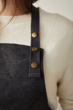 VINGA Tome GRS recycled canvas Apron - Image 4