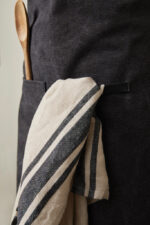 VINGA Tome GRS recycled canvas Apron - Image 5