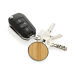 RCS recycled zinc alloy round keychain with bamboo - Image 2