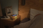 Bamboo alarm clock with 5W wireless charger - Image 8