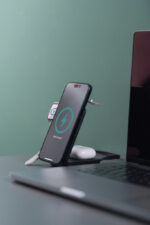 Urban Vitamin Arcadia RCS rplastic 15W 3in1 magnetic charger - Image 16
