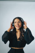 Urban Vitamin Cupertino RCS rplastic ANC headphone - Image 23