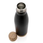 Vacuum stainless steel bottle with bamboo lid and bottom - Image 4