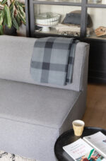 Soft plaid fleece blanket - Image 6