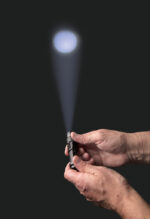 3W pocket CREE torch - Image 9