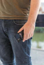 Magnetic phone card holder - Image 11