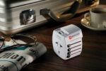 SKROSS World Travel Adapter MUV 2-pole with USB A and C - Image 7