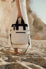 VINGA Volonne AWARE™ recycled canvas cooler tote bag - Image 6