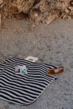 VINGA Alba GRS RPET picnic blanket small - Image 4
