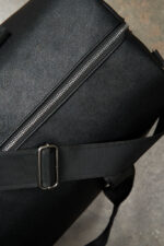 VINGA Bermond RCS recycled PU weekend bag - Image 11