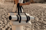 VINGA Volonne AWARE™ recycled canvas beach bag - Image 9
