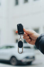 Keyfinder Dual keychain with worldwide locating - Image 9