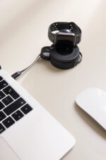 VINGA Baltimore RCS 2-in-1 Wireless 15W Travel Charger - Image 7
