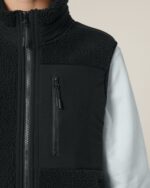 Liner - The unisex sleeveless sherpa jacket - Image 6