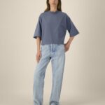 Stella Raya - The women's cropped t-shirt in recycled cotton